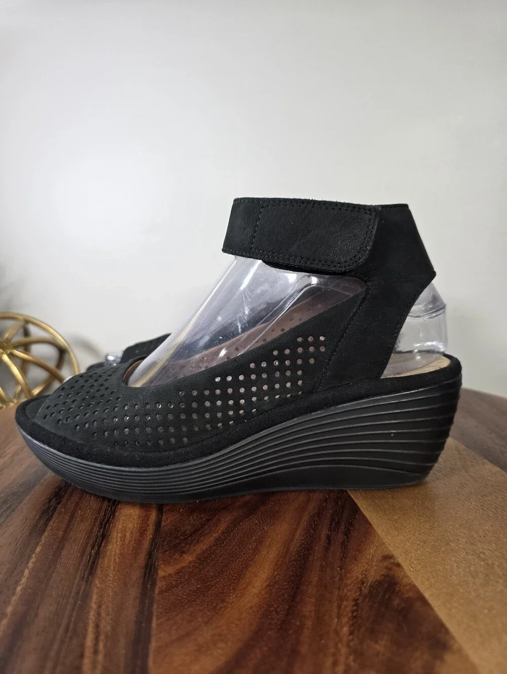 Clarks Reedly Salene Black Nubuck Leather Wedge Sandals Size 6.5